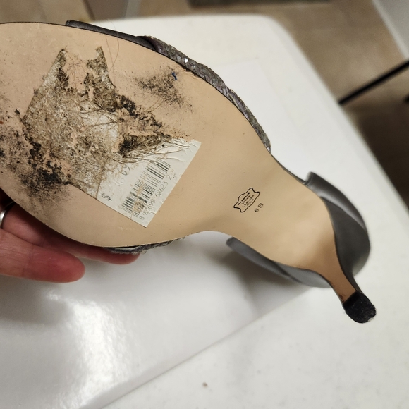 Caparros Glitter Dress Shoes. Slate Silk Gray Size 6 - Picture 4 of 7